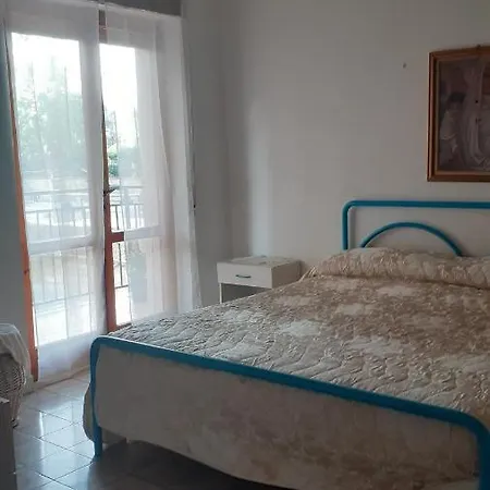 Disponibile Anche Per Week End * Scalea